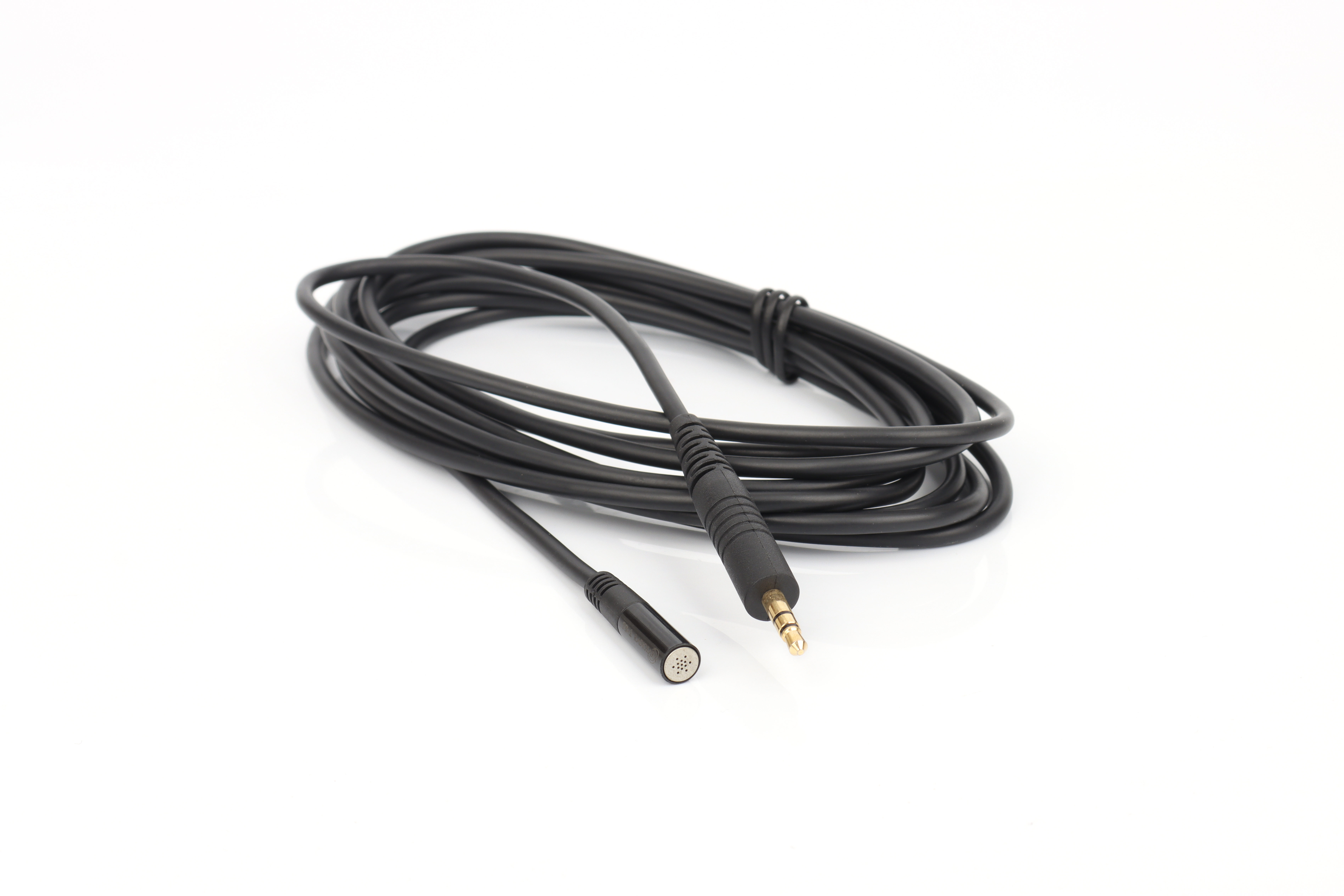 Talk back microphone assembly - low noise